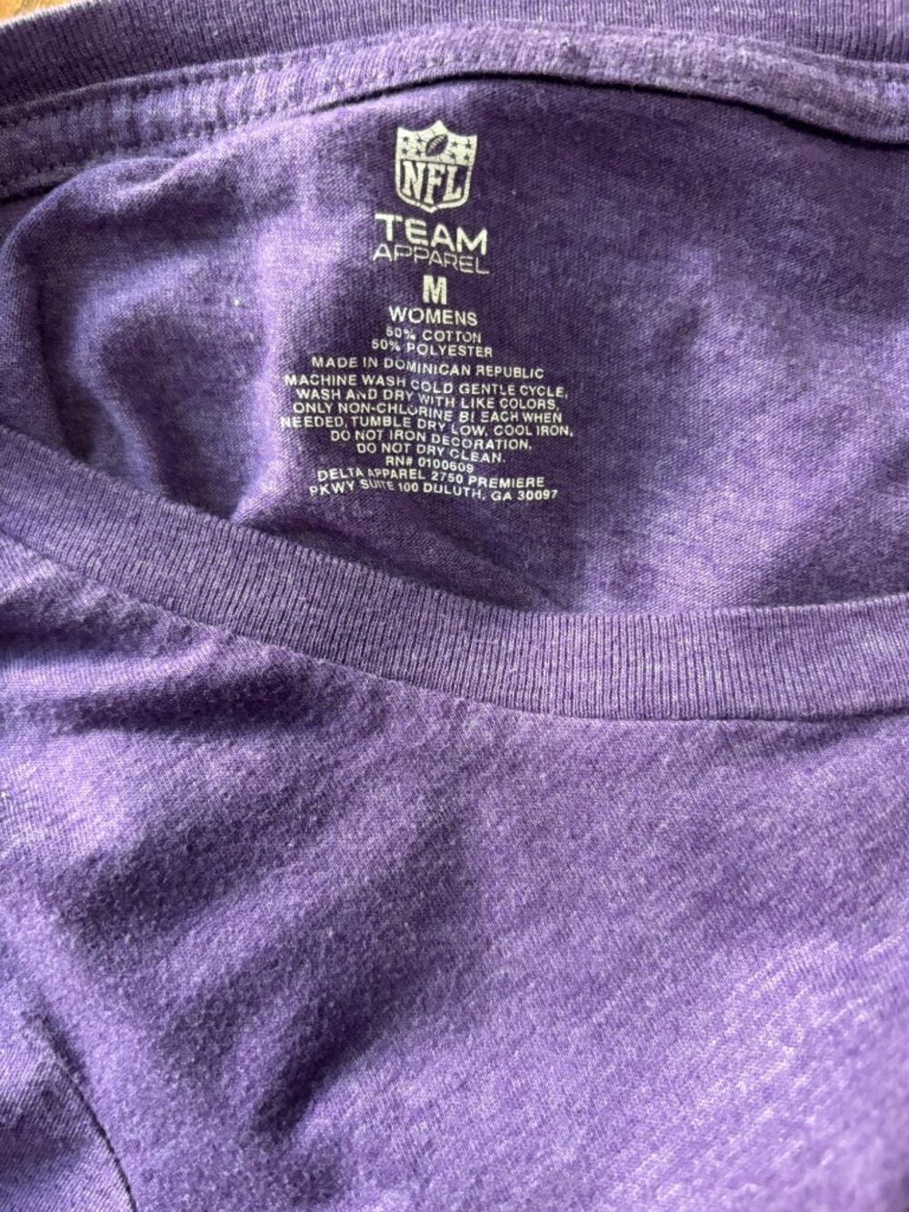 NFL Team Apparel Minnesota Vikings Show Your Horns Purple T-shirt Size Medium - Picture 4 of 4